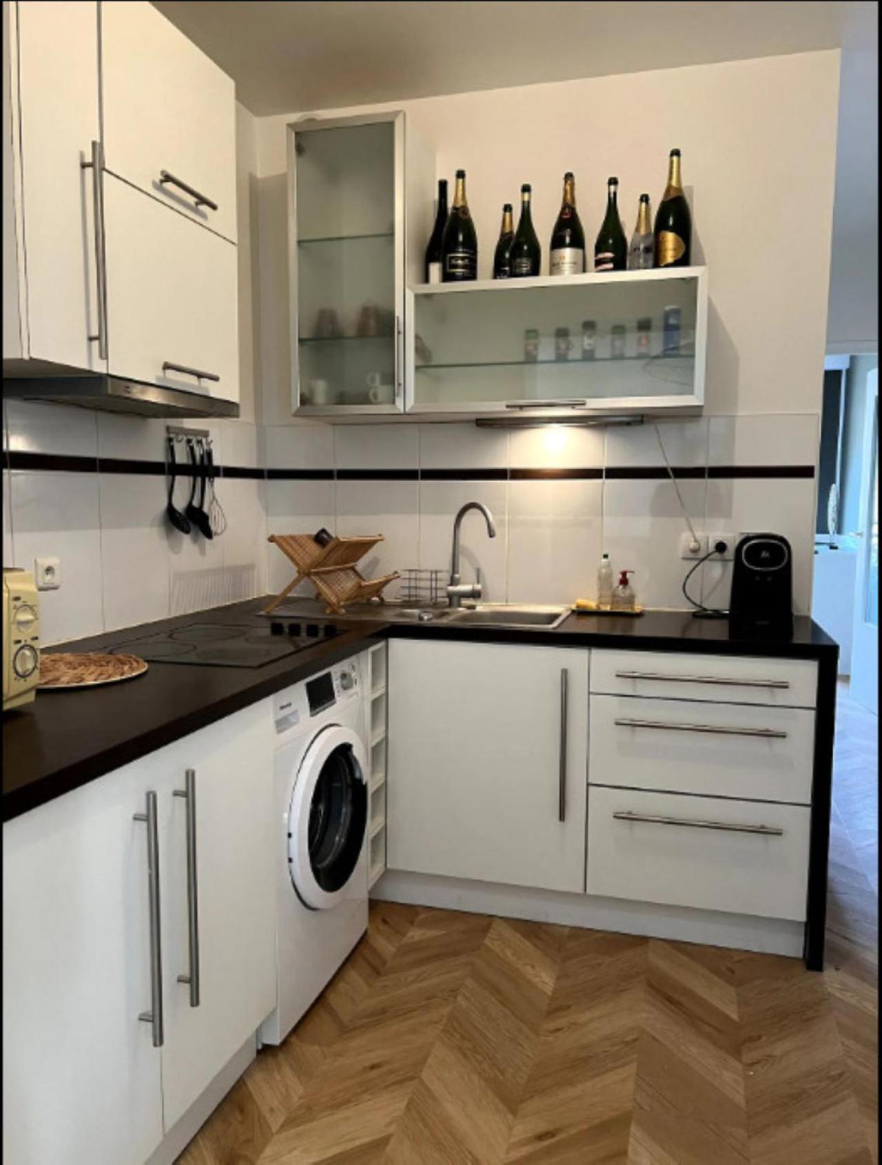Coeur De Reims Logement Entier Apartment Exterior photo